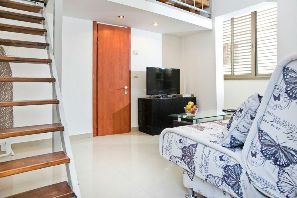 Miraks Ge'Ula Apartment Tel Aviv Exterior photo